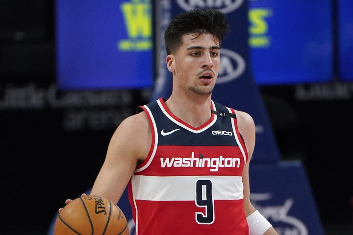 NBA, Γουίζαρντς: Πρόβλημα με Άβντιγια, επέστρεψε τραυματίας από το EuroBasket 2022