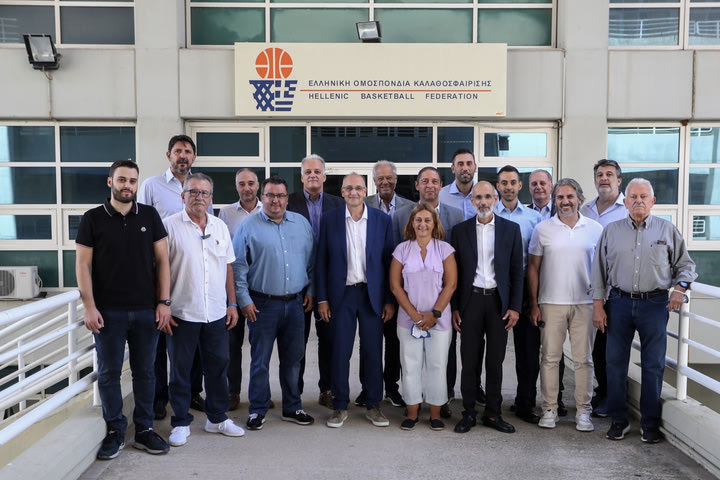 ΕΟΚ: Συγκροτήθηκε το νέο ΔΣ, υπεύθυνος εθνικών ομάδων ο Ντικούδης και διεθνών σχέσεων ο Ρεντζιάς
