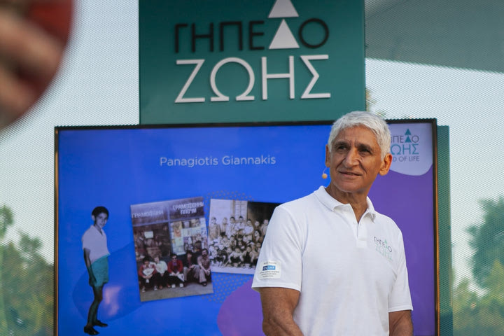 Πώς έκανε ο Παναγιώτης Γιαννάκης το δικό του
fastupwards; Ποια είναι τα συστατικά της επιτυχίας;