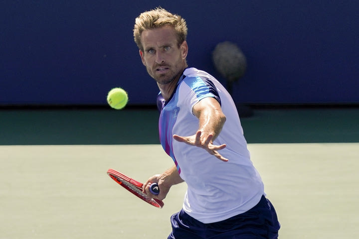 Τσιτσιπάς: Με Γκόγιοβτσικ στον 4ο γύρο του US Open αν αποκλείσει τον Αλκαράζ