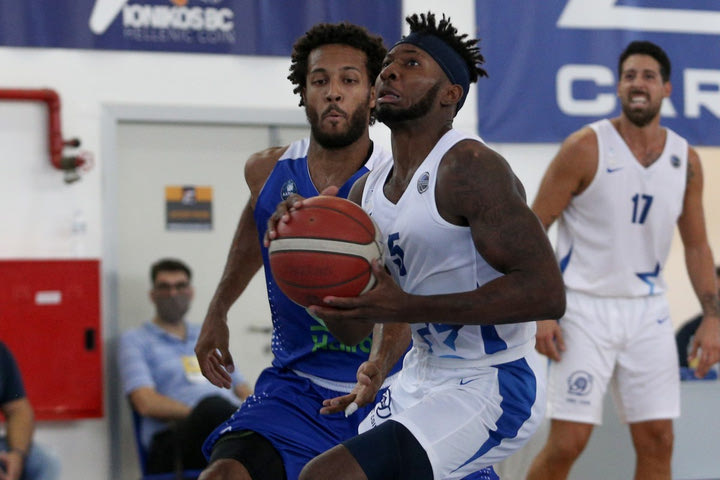 Ιωνικός – Λάρισα 74-66: Με ανατροπή στους “8” του Κυπέλλου Ελλάδας