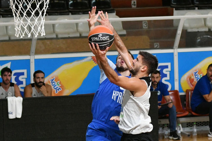 Απόλλωνας Πάτρας – Ηρακλής 83-79: Φιλική νίκη των Πατρινών στο ντεμπούτο του Ντάγκλας
