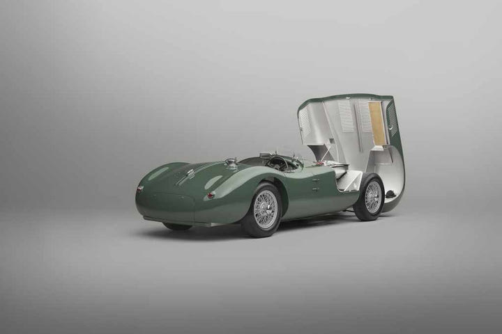 Η νέα Jaguar C-typeContinuations