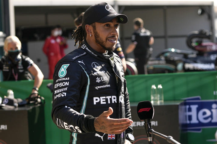 Formula 1, GP Ολλανδίας: Ο Χάμιλτον ποντάρει στη στρατηγική για να κερδίσει τον Φερστάπεν