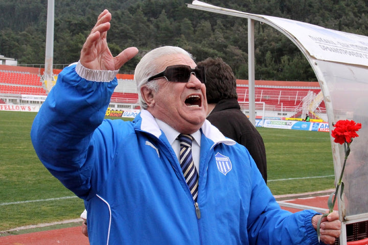 Πέθανε ο Γιάννης Ματζουράνης