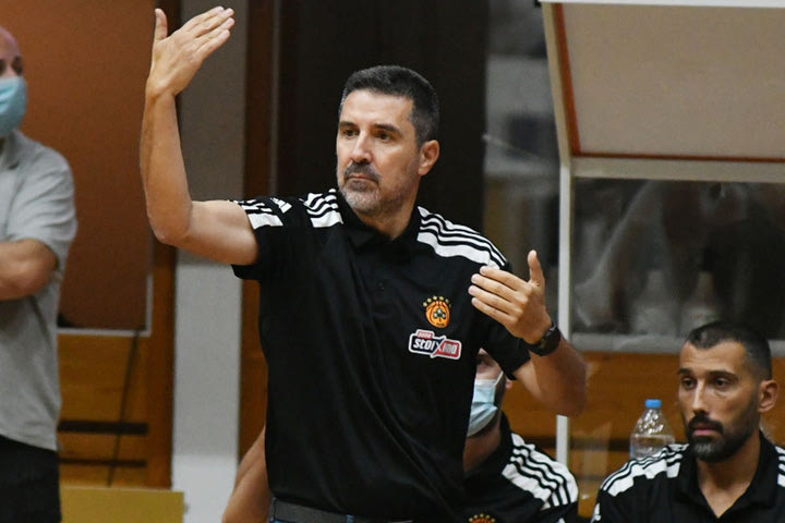 Πρίφτης: “Δεν πας από την Α’ Δημοτικού απευθείας στο Γυμνάσιο, οι παίκτες είναι Λυκείου, όχι Δημοτικού αλλά θέλουν χρόνο”