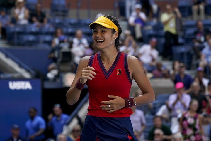 US Open: Η εκπληκτική Ραντουκάνου περιμένει στα ημιτελικά τη νικήτρια του Σάκκαρη – Πλίσκοβα