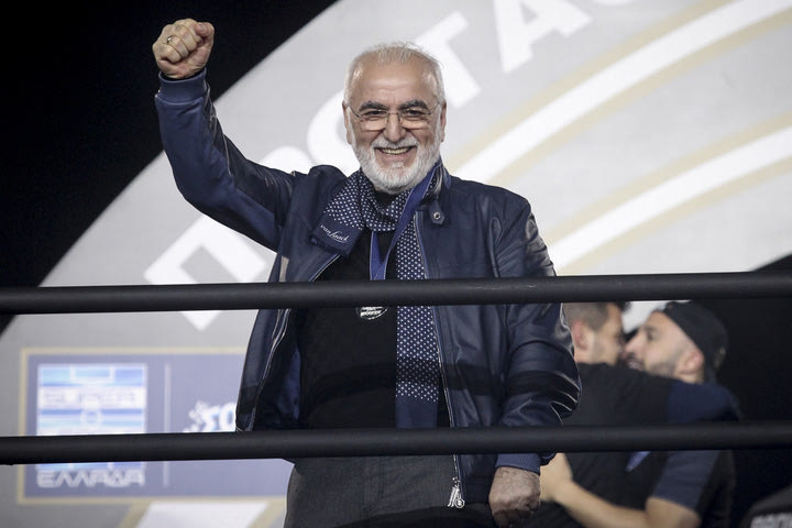 Σαββίδης στους παίκτες του ΠΑΟΚ: “Μπορείτε να το γυρίσετε”