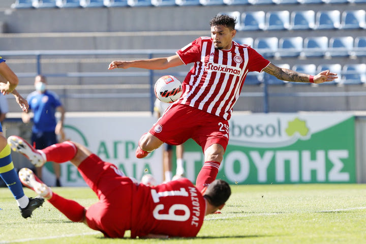 Ο Τικίνιο έκανε το 1-0 για τον Ολυμπιακό κόντρα στον Αστέρα