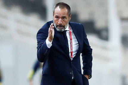 Φαν Σιπ: “Πρέπει ο κόσμος να πιστέψει στην Εθνική, χτίζουμε την ομάδα”