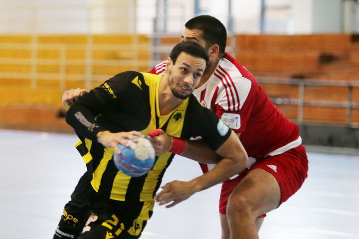 LIVE: Ολυμπιακός – ΑΕΚ