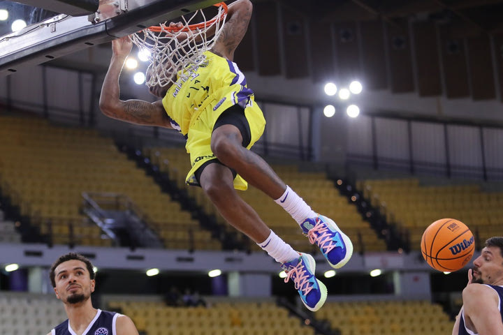 Απίθανη alley-oop συνεργασία Μουράτου – Κάρτερ στο Λαύριο – Ντιζόν