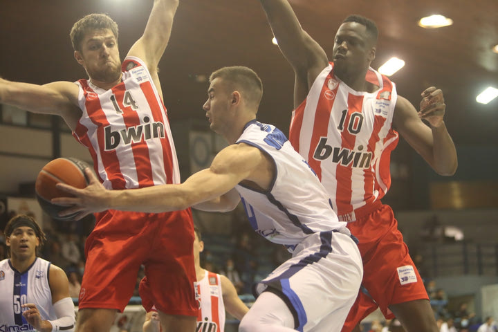 Η βαθμολογία της Stoiximan Basket League μετά από την 4η αγωνιστική: Μόνος πρώτος και αήττητος ο Ολυμπιακός