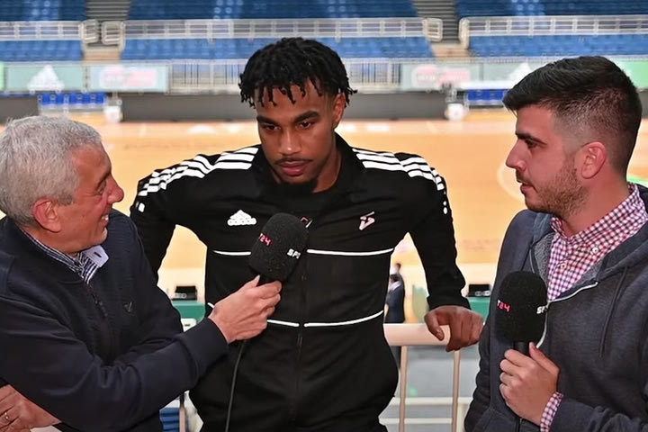 Κρις Τζόουνς στο SPORT24: “Ο Κώστας έχει το dna των Αντετοκούνμπο, είναι σπουδαίος παίκτης και χαρακτήρας”