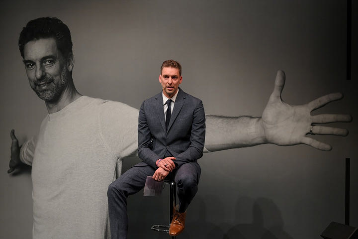 Ο Πάου Γκασόλ ανακοίνωσε την αποχώρησή του από τα παρκέ: “Ήθελα να τελειώσω όρθιος, όχι με πατερίτσες και επεμβάσεις”