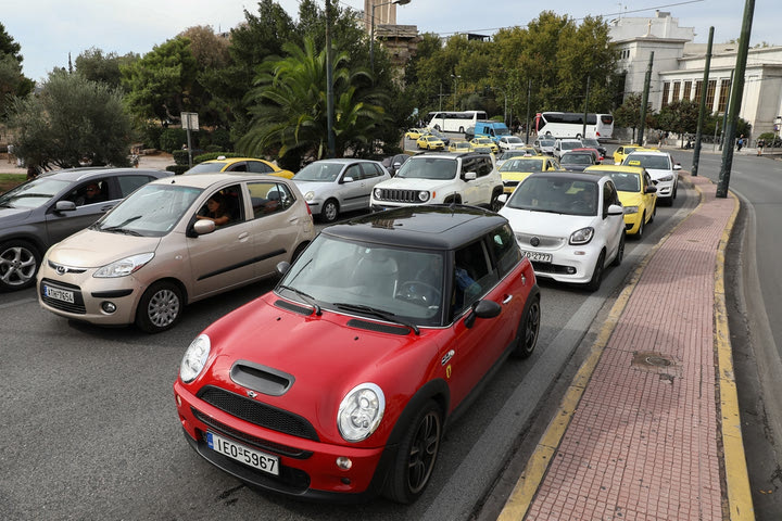 Σε ποιους δρόμους της Αθήνας απαγορεύεται η κυκλοφορία σήμερα Τρίτη (19/10)