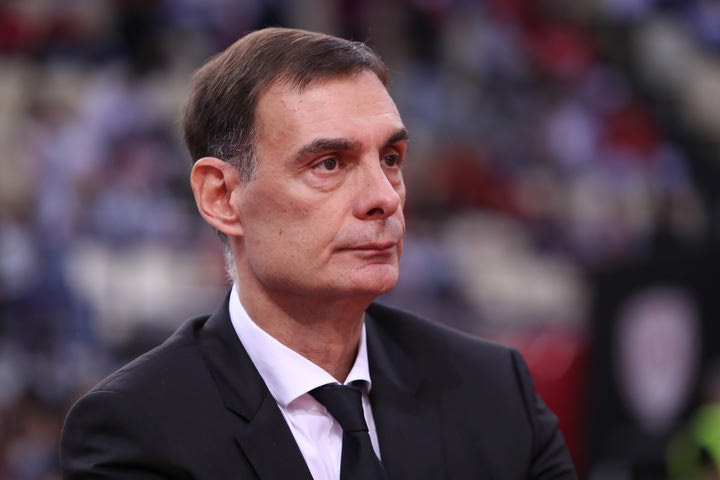 Μπαρτζώκας για το πότε θα παίξει ο Έισι με τον Ολυμπιακό: “Πρέπει να γίνει προσεκτικά”