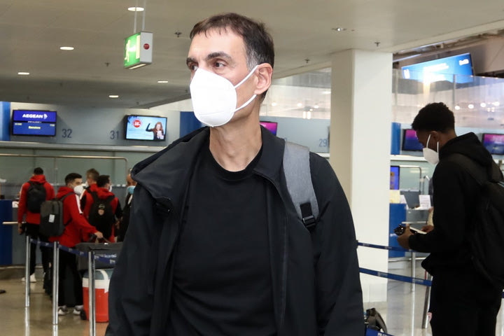 Μπαρτζώκας: “Να είμαστε σκληροί σωματικά και πνευματικά  απέναντι στην Μπαρτσελόνα”