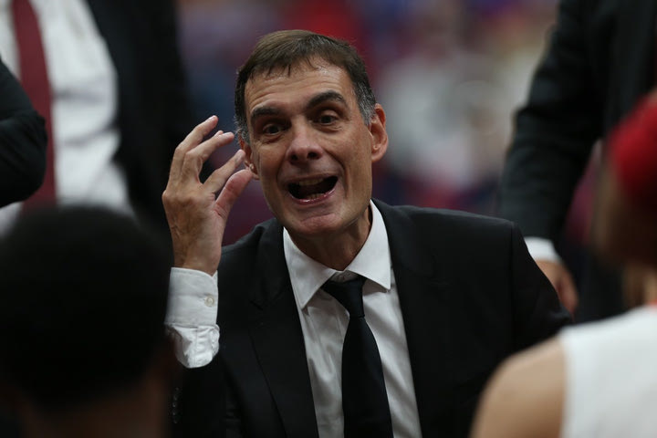 Μπαρτζώκας: “Δεν θέλω να παραπονεθώ, οι παίκτες μου ήρθαν άυπνοι το Σάββατο στις 6 το πρωί”