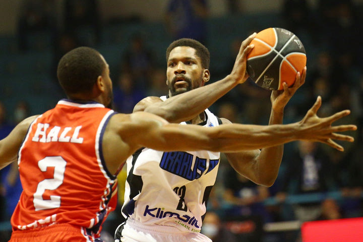 Ηρακλής – Μπαχτσεσεχίρ 63-64: Ψυχρολουσία στα 0.7” από τα χέρια του Οζμιζράκ