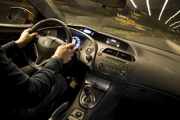 Τι κάνουμε όταν γίνεται σεισμός και είμαστε στο αυτοκίνητο