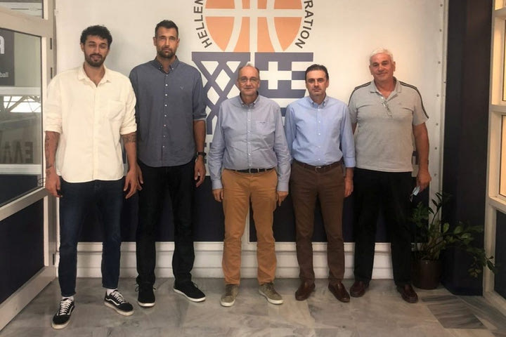 ΕΟΚ: Ο Βαγγέλης Λιόλιος συναντήθηκε με μέλη του ΠΣΑΚ