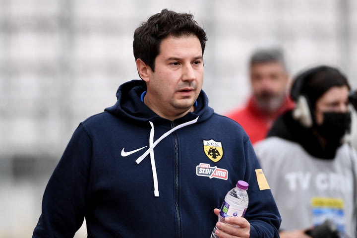 Γιαννίκης: “Θέλει συγκέντρωση και προσοχή το ματς με τον Άρη, κάθε νίκη μάς δίνει αυτοπεποίθηση”