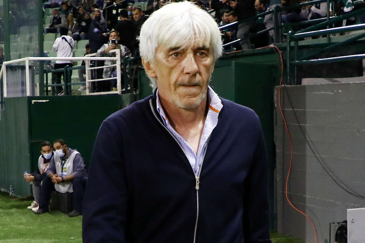 Γιοβάνοβιτς: “Ικανοποιημένος με την εικόνα της ομάδας, ο Παλάσιος μπορεί να παίξει σε όλες τις θέσεις μπροστά”