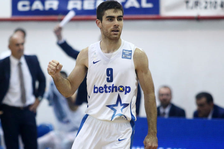 Ιωνικός – Άρης 93-83: Με Κολοβέρο και Χουγκάζ σε ηγετικό ρόλο ήρθε η πρώτη νίκη