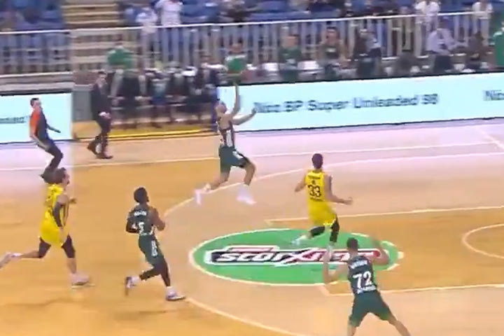 Παπαπέτρου και Φλόιντ στο Top-10 της EuroLeague