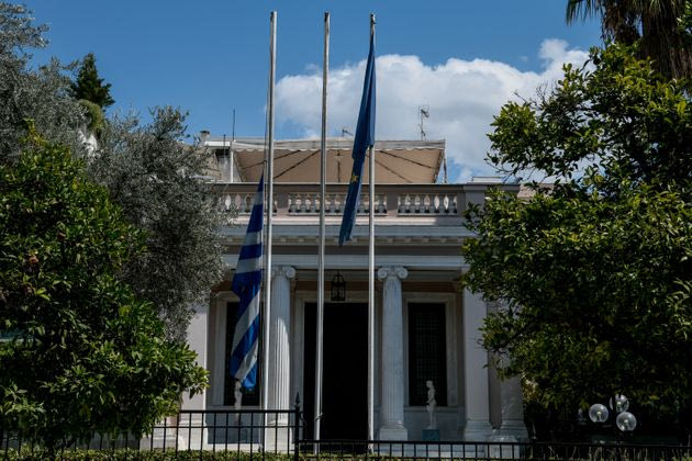 Τι σημαίνει η κήρυξη εθνικού πένθους – Άλλες 7 φορές που έχει κηρυχθεί τα τελευταία χρόνια