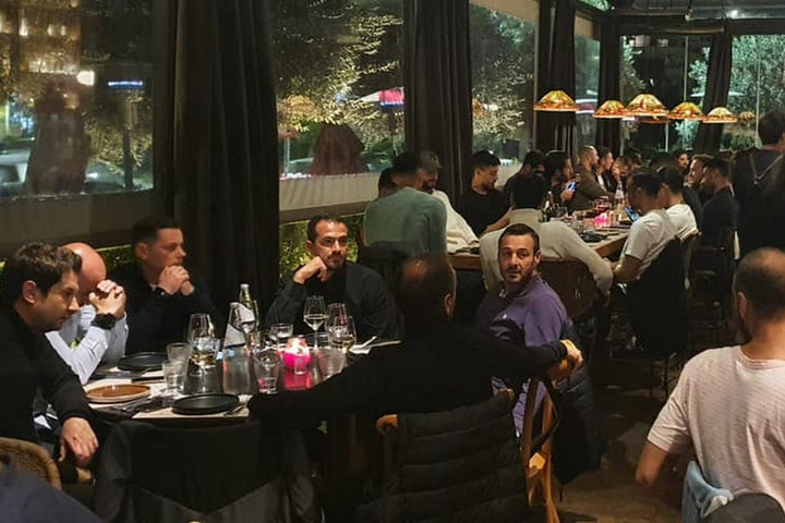ΑΕΚ: Ο Σιμόες έκανε το τραπέζι σε όλη την ομάδα παρουσία Μελισσανίδη