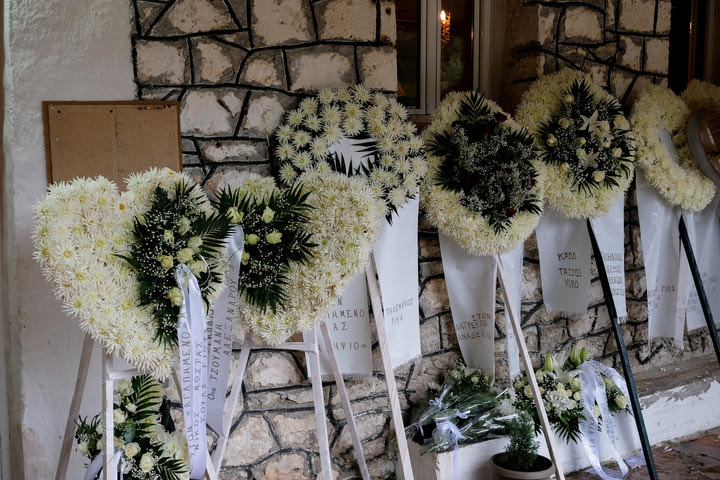 Νίκος Τσουμάνης: Η κηδεία του 31χρονου ποδοσφαιριστή στο Γαρδίκι Θεσπρωτίας