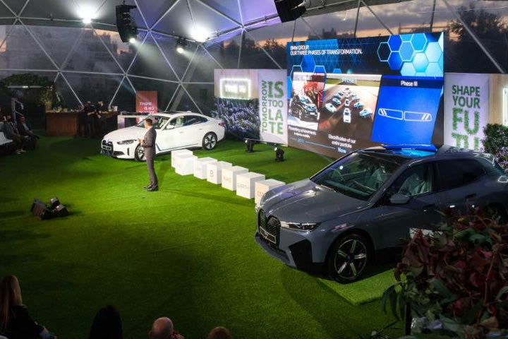 Οι νέες αμιγώς ηλεκτρικές BMW iX και BMW i4 παρουσιάστηκαν για πρώτη φορά στην Ελλάδα στο Ίδρυμα Σταύρος Νιάρχος