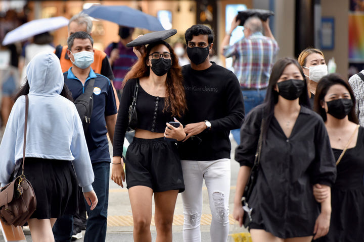 Η Σιγκαπούρη κάνει την αρχή: σταματάει να καλύπτει τα έξοδα νοσηλείας στους ανεμβολίαστους «από επιλογή»