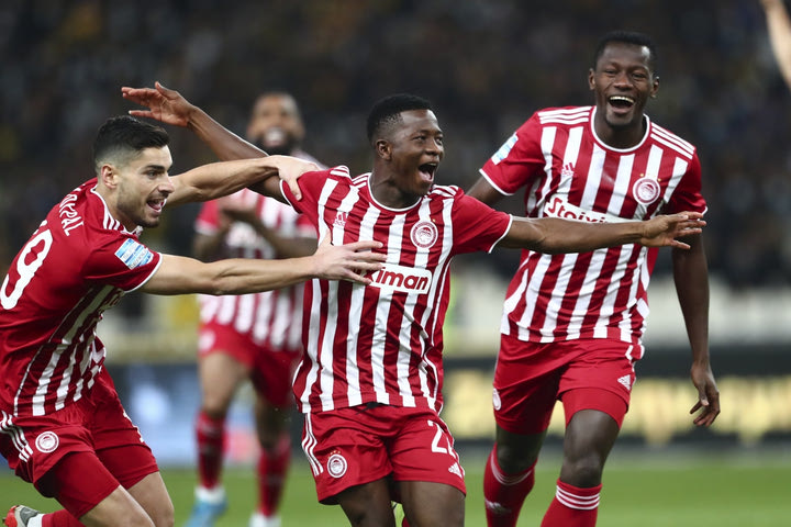 Super League Interwetten: Η βαθμολογία μετά τη νίκη του Ολυμπιακού κόντρα στην ΑΕΚ