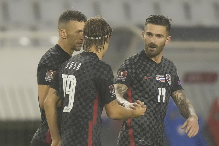 Προκριματικά Μουντιάλ: Πρόκριση θρίλερ για Κροατία, playoffs για Ρωσία, ήττα για Κύπρο