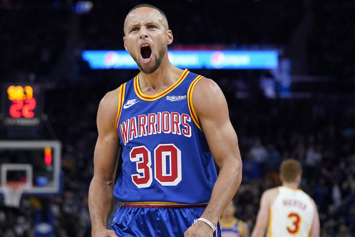 NBA Top-10: Η μυθική 50άρα του Κάρι στην κορυφή