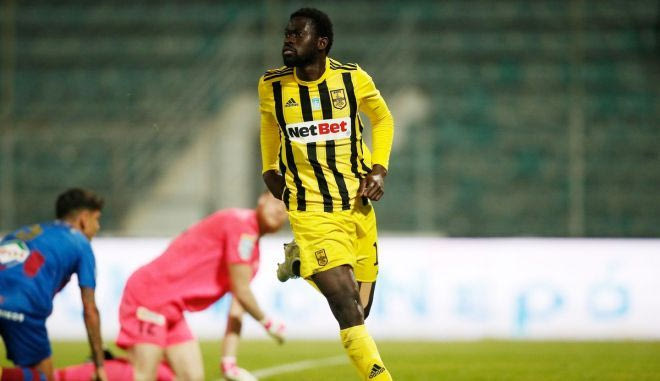 Το 1-0 του Άρη κόντρα στον Βόλο με σκόρερ τον Εντιαγέ