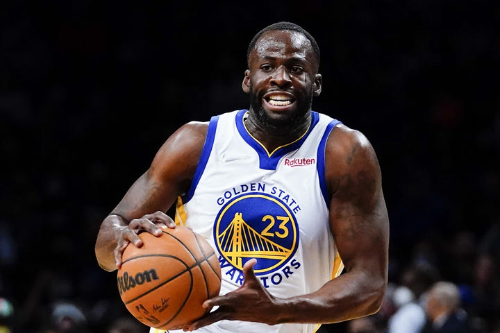 NBA Finals: Ο Ντρέιμοντ Γκριν έχει περισσότερα φάουλ από πόντους