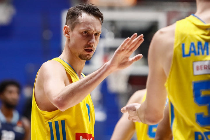 Άλμπα – Μακάμπι Τελ Αβίβ 91-86: Βομβαρδισμός στο Βερολίνο