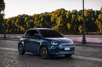 Ηλεκτρικό FIAT 500e: Από 25.250 € και με 3 νέα πακέτα εξοπλισμού