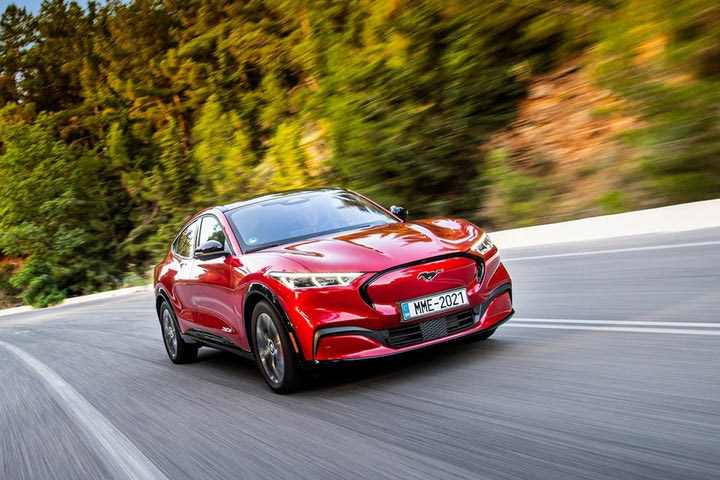 Οι τιμές της ηλεκτρικής Ford Mustang Mach-E με το όφελος του “Κινούμαι Ηλεκτρικά 2”