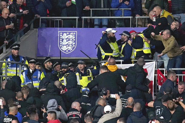 FIFA: Χωρίς φιλάθλους για μια αγωνιστική Ουγγαρία και Αλβανία
