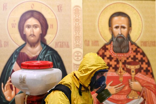 Ένας ιερέας εξομολογείται: Φάγαμε ήττα στην Εκκλησία. Η πανδημία μας την έφερε