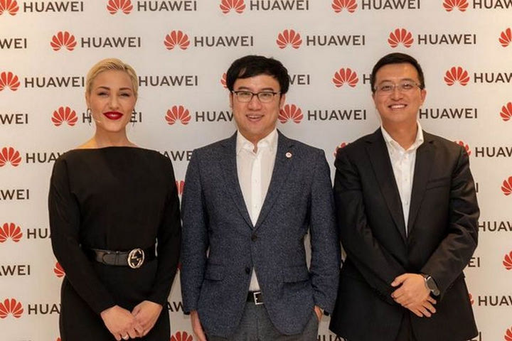 Παρουσίαση νέων προϊόντων από τη HUAWEI στην πρώτη μεγάλη διά ζώσης εκδήλωσή της για τον Τύπο