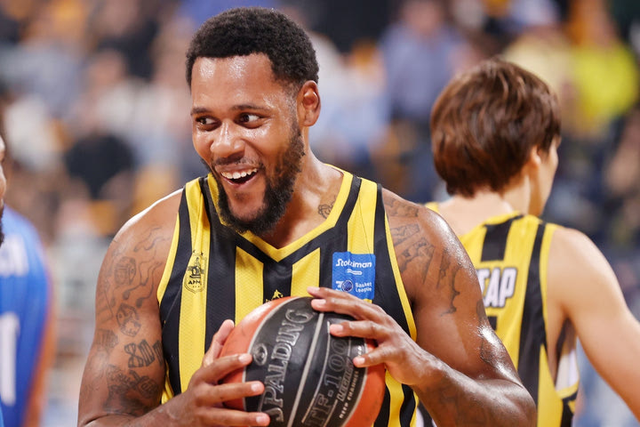 Stoiximan Basket League: Ο σούπερ Τζέιμς Κέλι  MVP και την 7ης αγωνιστικής