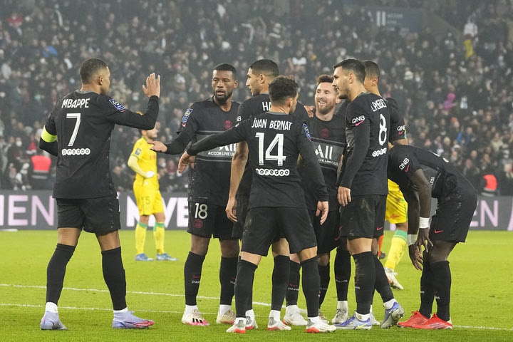 Παρί – Ναντ 3-1: Γλίτωσε το κάζο στο τέλος, πρώτο γκολ του Μέσι στη Ligue 1