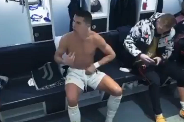 Ρονάλντο: Το αποκαλυπτικό video από τα αποδυτήρια της Γιουβέντους, έξαλλος μετά τον αποκλεισμό από το Champions League