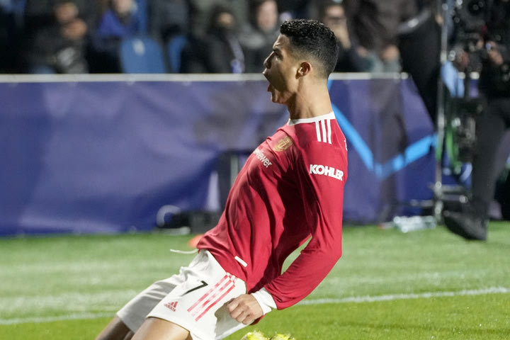 Αταλάντα – Μάντσεστερ Γιουνάιτεντ 2-2: Μια ομάδα μόνος του ο Ρονάλντο, έσωσε τους κόκκινους διαβόλους στο 90+2′